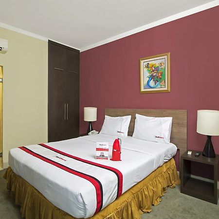 Hotel Reddoorz Premium @ Thamrin Kebon Sirih Yakarta Exterior foto